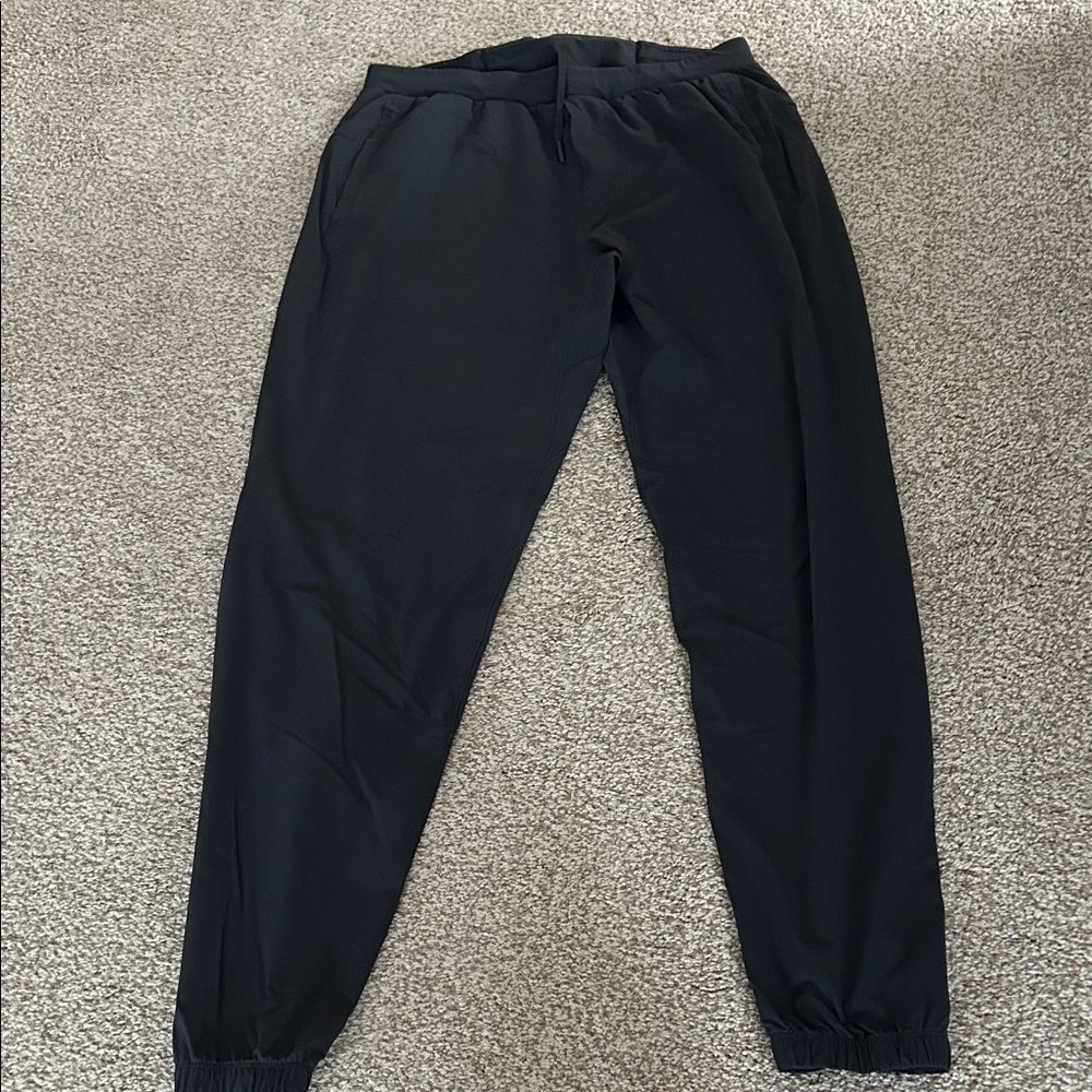 Lululemon Men's dark gray Jogger Pants